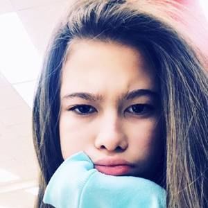 Meet your Posher, Gina